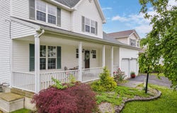 51 Wynantskill Way, Troy, NY 12180