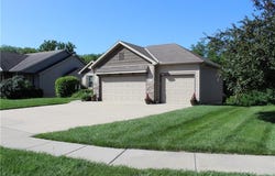 607 Tomahawk Court, Smithville, MO 64089