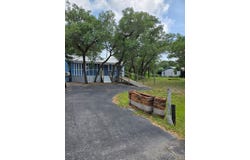 22 Poolside Loop, ROCKPORT, TX 78382