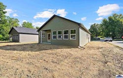 404 N Leavitt Street, Brazil, IN 47834