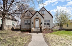 3230 James Avenue N, Minneapolis, MN 55412