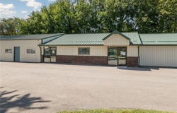1302 W US Highway 71, Savannah, MO 64485