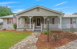 404 Davis Road W, Fairmount, GA 30139