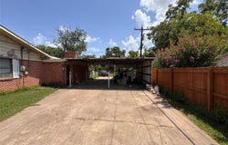 587 Reed Street, Fairfield, TX 75840