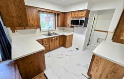 27751 Palomino Avenue, Warren, MI 48093