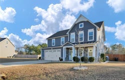 1427 Creekwood Road, Hope Mills, NC 28348