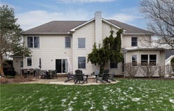 4307 S Fall Lake Drive, Avon, OH 44011