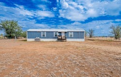 60 Sandia Street, Moriarty, NM 87035