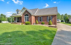 1044 Bearcamp Rd, Louisville, KY 40272