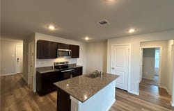 125 Mullins Drive, Rockdale, TX 76567