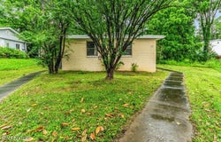 255 N Purdue Ave, Oak Ridge, TN 37830