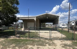 545 Siesta, Bandera, TX 78003