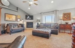 2940 MOTHERLODE DR, RAPID CITY, SD 57702