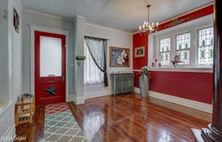 102 S Moffet Avenue, Joplin, MO 64801