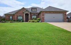 6220 Pierce Manse Loop, Benton, AR 72019