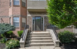 481 Walnut St, Lawrenceburg, IN 47025