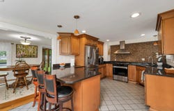 163 Ocean Road, Portsmouth, NH 03801