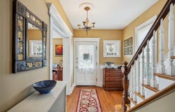 41 Gates Avenue, Malverne, NY 11565