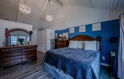 7 Ebenezer Road, Centerville, MA 02632