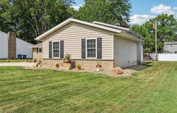 266 Cherry Valley Drive, Amherst, OH 44001