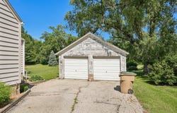 9207 39th Ave, Kenosha, WI 53142