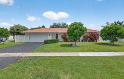 20833 Sonrisa Way, Boca Raton, FL 33433