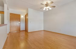 1476 Perry Street, Des Plaines, IL 60016