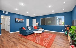 6160 Whitsett Ave, North Hollywood, CA 91606