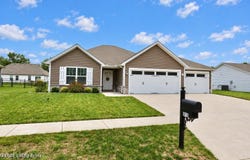 8015 Palermo Trail, Sellersburg, IN 47172