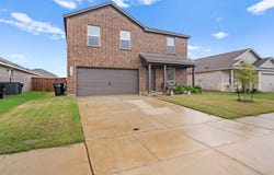 14120 Hammersmith Street, Pilot Point, TX 76258