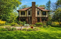 231 Douglas Road, Staten Island, NY 10304