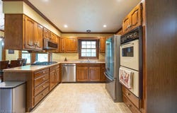 8665 Prescott Drive, Chesterland, OH 44026