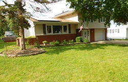 11 RUTLEDGE Avenue, Bartonville, IL 61607-2654