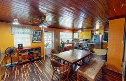 1886 Bowling Green Road, Scottsville, KY 42164