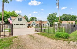 8121 Cahoba Drive, Fort Worth, TX 76135