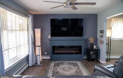 20 FREDERICKSVILLE ROAD, MERTZTOWN, PA 19539