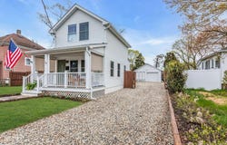 30 Liberty Street, Patchogue, NY 11772