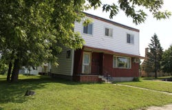 902 Main Street, Webster, SD 57274
