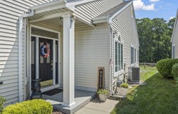 52 Stonewyck Place, Monroe, NJ 08831