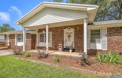 202 Cherokee Street, Boaz, AL 35957