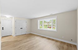 1853 Burgundy Street, Schererville, IN 46375