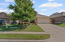 948 Deer Valley Drive, Weatherford, TX 76087