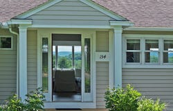 154 Plunkett St, Lenox, MA 01240
