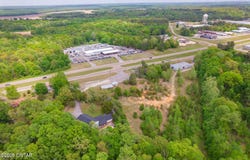 1629 U.S. 45, Henderson, TN 38340