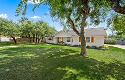101 Hidden Valley Drive, Aledo, TX 76008