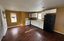 613 E Locust Street, Scranton, PA 18505