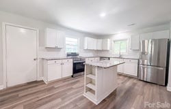 131 Highland Point Avenue, Harmony, NC 28634