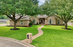 403 Gibraltar Lane, Lorena, TX 76655