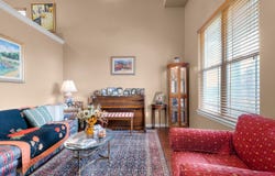 558 E HARVEST MOON Dr, Pleasant Grove, UT 84062