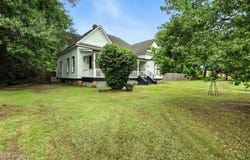 1025 Old Highway 11, Carriere, MS 39426